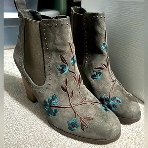 Floral booties